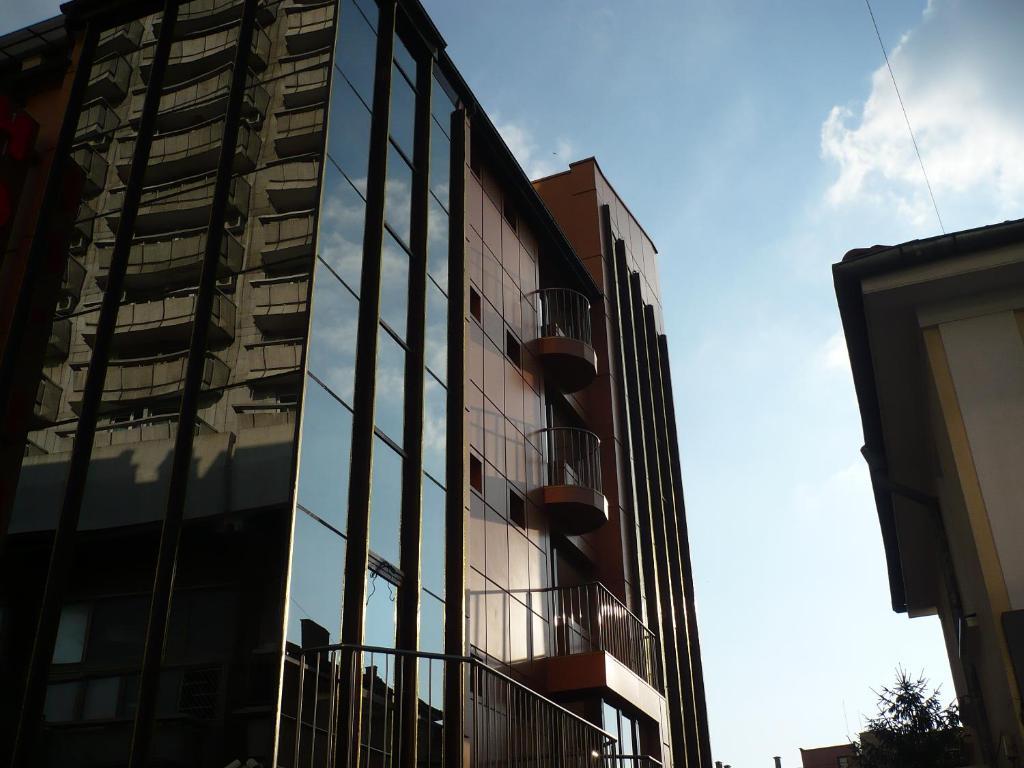 Citius Hotel Варна Экстерьер фото
