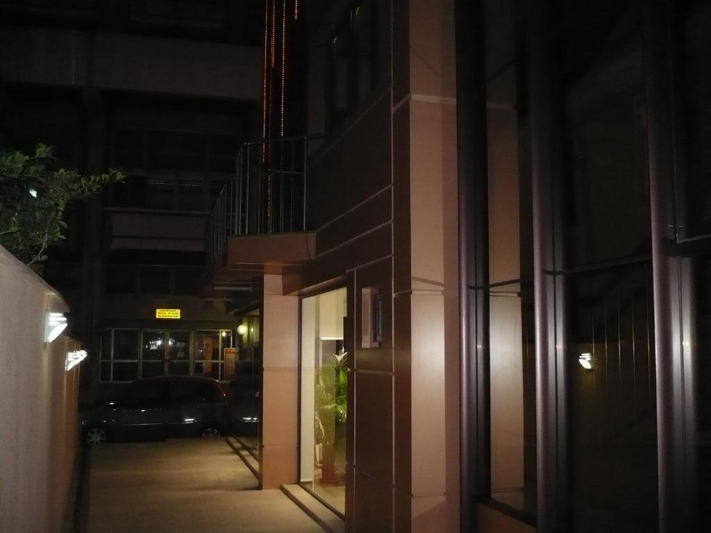 Citius Hotel Варна Экстерьер фото