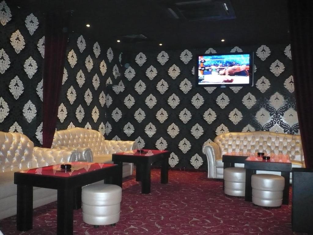 Citius Hotel Варна Экстерьер фото